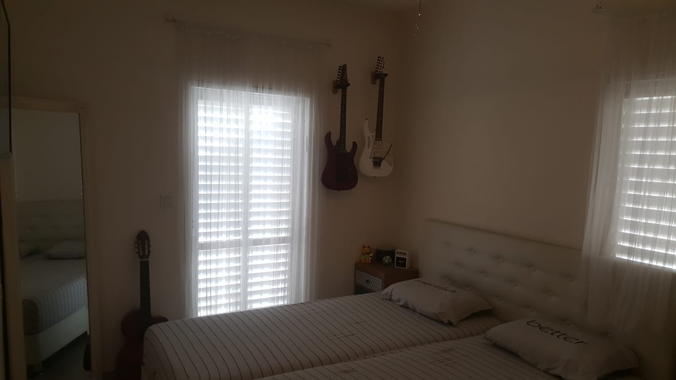 3 חדרים בבלי